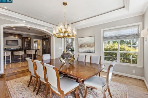 6 Crownridge Dr, Danville, CA 94506-1905