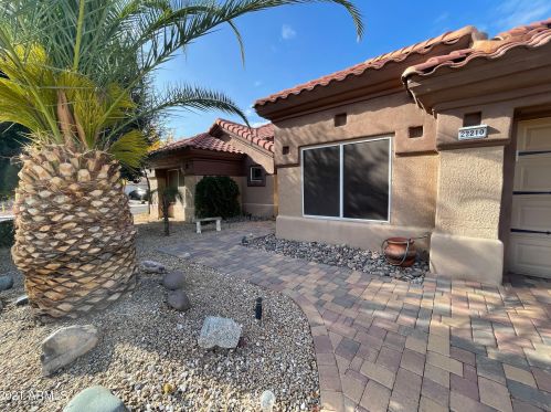 22210 Tournament Dr, Sun City, AZ 85375-2220