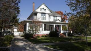 6 Town St, Pataskala, OH 43062-9295