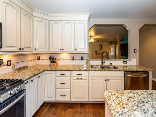 3502 Wheatmeadow Ln, Pearland, TX 77581-4478