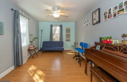 18 Montgomery St, Bloomfield NJ  07003-6006 exterior