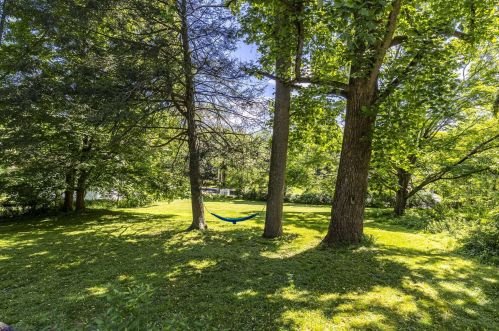 21 Chestnut St, Rhinebeck NY  12572-1516 exterior