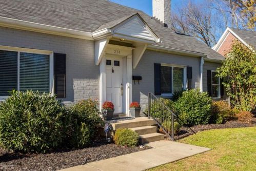 214 Wood Rd, Louisville, KY 40222-4616