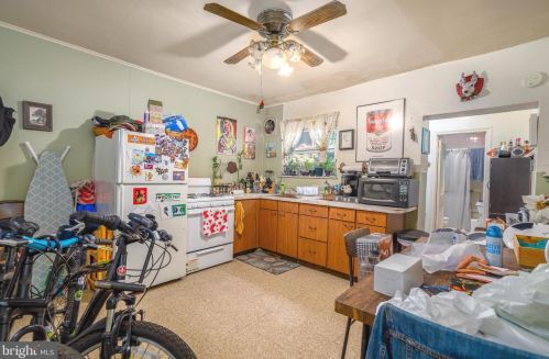 738 Medina St, Philadelphia PA  19147-5727 exterior