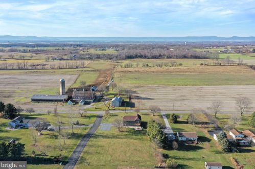 13218 Gearhart Rd, Upton PA  17225-9518 exterior