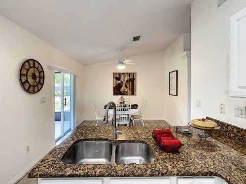 10187 122nd St, Belleview FL  34420-7492 exterior