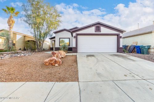 1313 Laporte Ln, Tucson, AZ 85714-1169