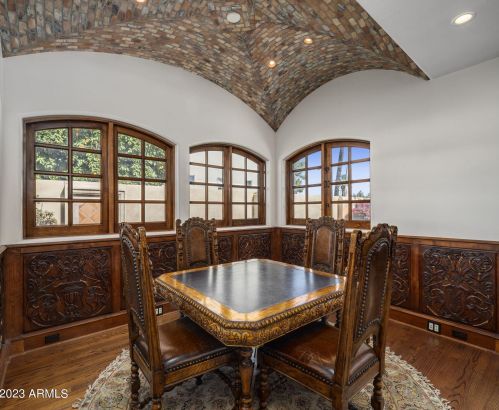 41 Biltmore Est, Phoenix AZ 85016-2819 exterior