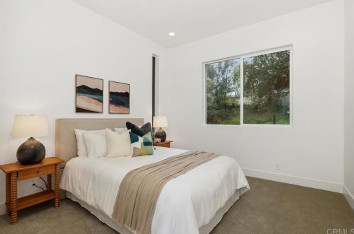 1500 Gamble Ln, Escondido CA  92029-4321 exterior