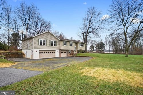 718 Chestnut Tree Rd, Marsh, PA 19520-9130