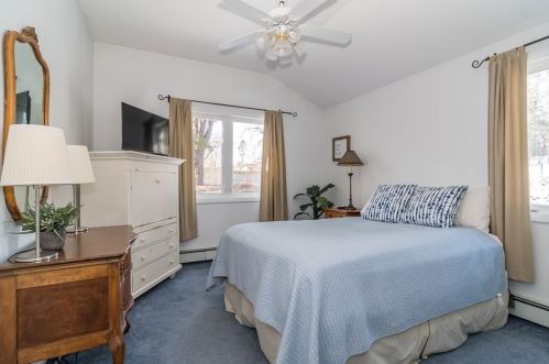 15 Greenleaf Rd, Natick MA 01760-3115 exterior