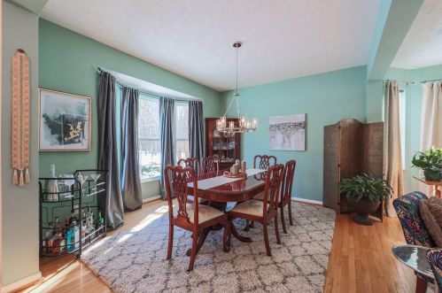 4045 Andora Blvd, Amelia, OH 45102-8418