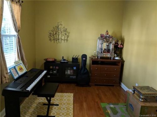 5415 Allison Ln, Charlotte, NC 28277-4329