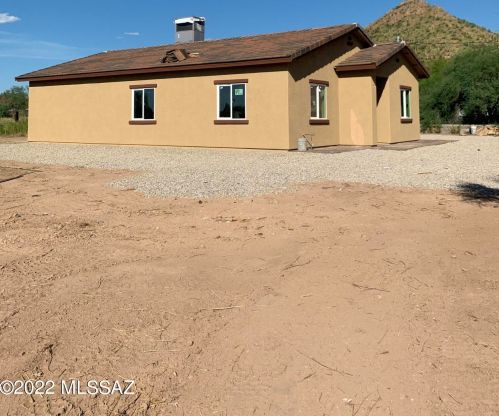 4330 Elvado Rd, Tucson AZ  85746-9355 exterior