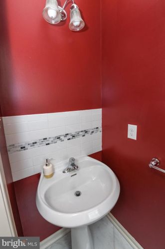 42 Putter Ln, Pottstown PA  19464-7801 exterior