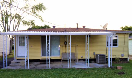 3422 Reaver Ave, Darbydale OH  43123-2028 exterior