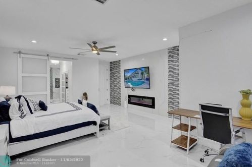 3591 177th Ave, Hollywood FL  33029-1666 exterior