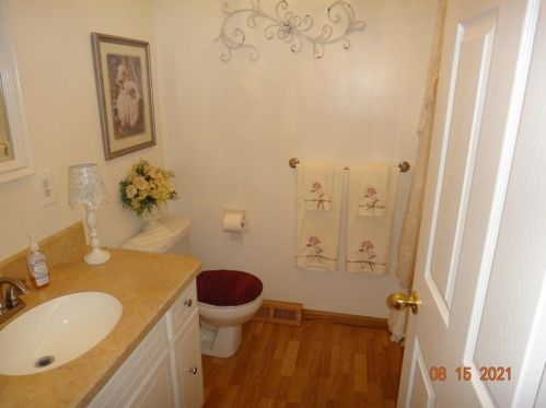 119 Randall Dr, New Castle PA  16105-5143 exterior