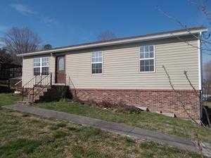 4915 Pea Ridge Rd, Maryville, TN 37804-3928