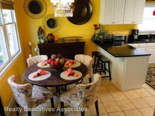 6717 Duncans Glen Dr, Knoxville TN  37919-8598 exterior