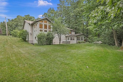 458 Apple Blossom Rd, Pataskala, OH 43062-9114