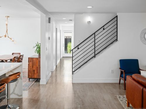 2420 Upas St, San Diego CA  92104-4049 exterior