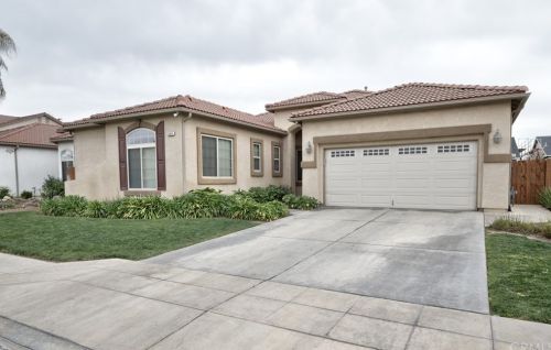 5844 Florence Ave, Fresno, CA 93727-6519