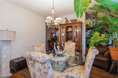 82 Montgomery St, Bloomfield NJ  07003-6064 exterior