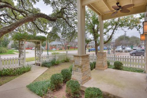 430 Main St, Georgetown TX  78626-5654 exterior