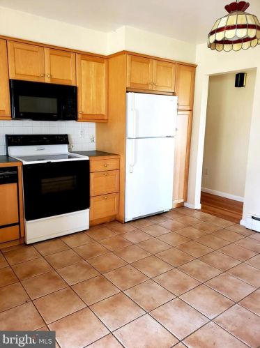 3017 Lisburn Rd, Navy Sup Dpt PA 17055-4825 exterior