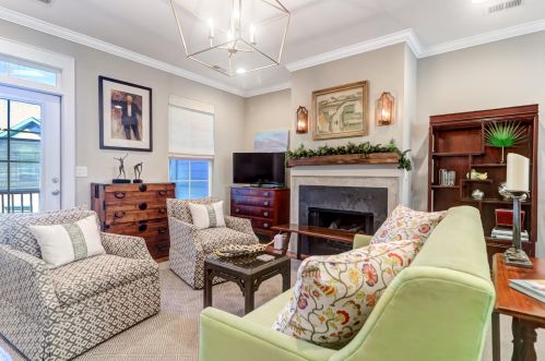 136 Slipper Shell Ct, Mount Pleasant SC  29464-6721 exterior