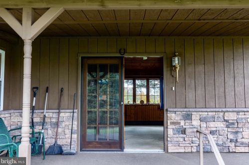 132 Swiftwater Ln, Dauberville PA  19533-9193 exterior