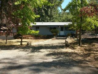 20785 Phoenix Lake Rd, Sonora, CA 95370-9664