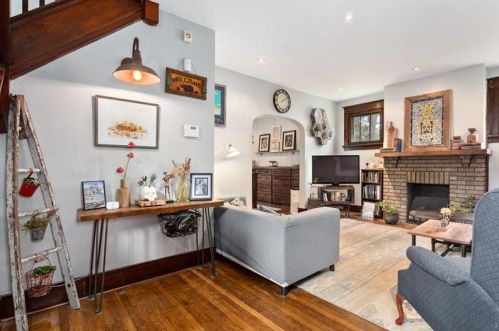 2409 Maple Ave, Pittsburgh, PA 15214-3320