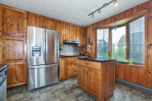 222 Orchard Rd, Mahopac NY  10541-1133 exterior