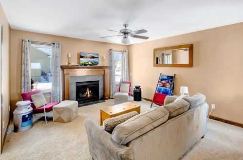 2410 Brogan Dr, Waterford MN  55057-3270 exterior