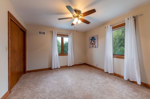 7021 Waterford Ave, Milwaukee WI  53220-2419 exterior