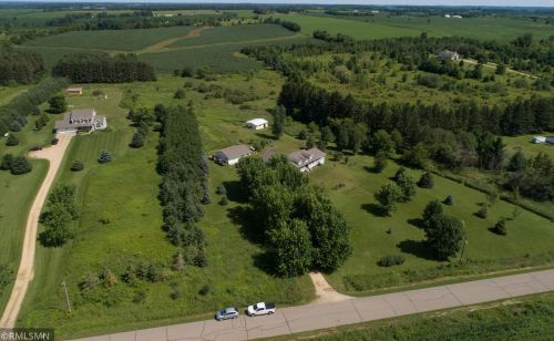 1748 30th Ave, Hammond WI  54015-5215 exterior