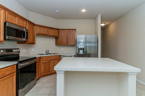 721 Cliff St, Fort Worth TX  76164-7035 exterior