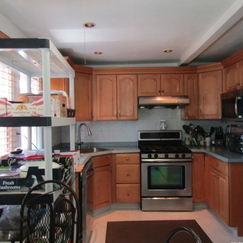 25 Bonta St, Floral Park NY  11003-2104 exterior