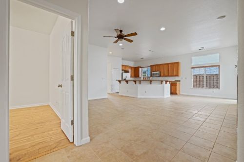 17769 Golden Spike Trl, Lathrop CA  95330-9373 exterior