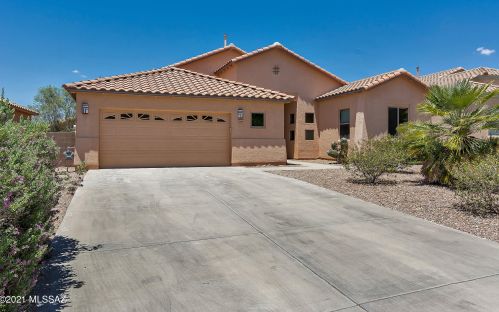 3328 Prism Sky Dr, Tucson, AZ 85713-6836