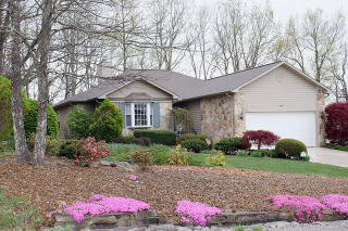 147 Greenwood Rd, Crossville, TN 38558-8745