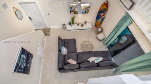 3 Eagle Dr, Key Largo FL  33037-3006 exterior