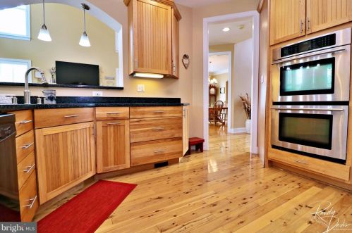 320 Stephen Ct, Charles Town WV  25414-4126 exterior