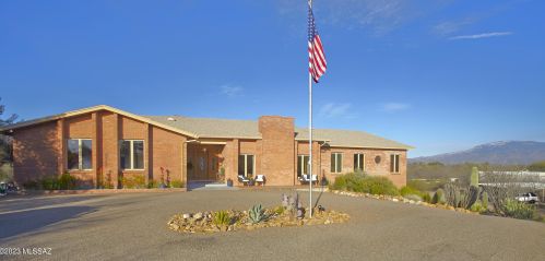 8381 Wrightstown Rd, Tucson, AZ 85715-4436