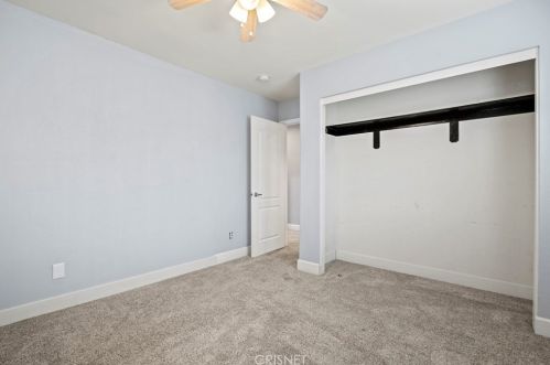 27836 Mariposa Ln, Santa Clarita CA  91384-4114 exterior
