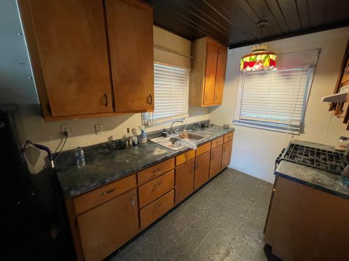 2303 Brainerd St, Pensacola FL  32505-6709 exterior