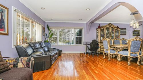 93-01 205th St, Jamaica, NY 11423-2209