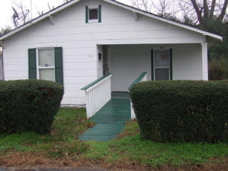 334 Hickory St, Dayton, TN 37321-1424